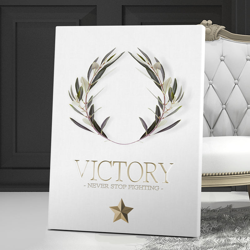 VICTORY LAUREL WREATH - DEEP WHITE